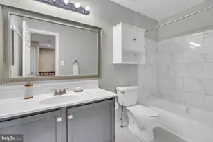 12606 Kempston Ln, Woodbridge, VA 22192 - Photo 22