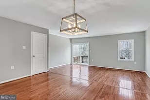 12109 Stallion Ct, Woodbridge, VA 22192 - Photo 6