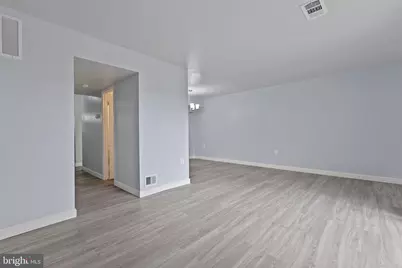 8145 Community Drive, Manassas, VA 20109 - Photo 18