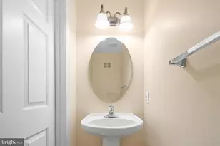 7104 Wheeling Way, Gainesville, VA 20155 - Photo 6