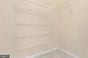7104 Wheeling Way, Gainesville, VA 20155 - Photo 24