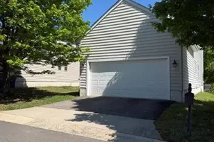 12489 Pfitzner Ct, Woodbridge, VA 22192 - Photo 26