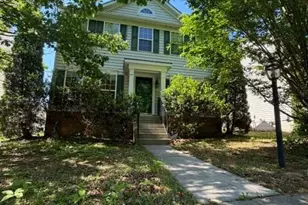 12489 Pfitzner Ct, Woodbridge, VA 22192 - Photo 1