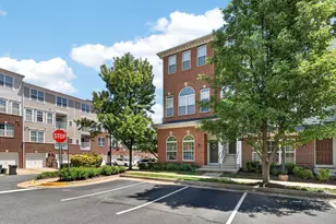 15251 Avens Creek Dr, Haymarket, VA 20169 - Photo 2