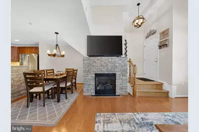 15251 Avens Creek Drive, Haymarket, VA 20169 - Photo 8