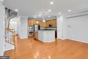 2729 Celestial Dr, Woodbridge, VA 22191 - Photo 14