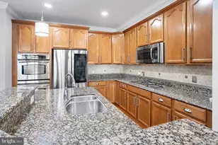 2729 Celestial Dr, Woodbridge, VA 22191 - Photo 10