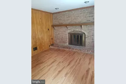 15873 Montview Drive, Dumfries, VA 22025 - Photo 12