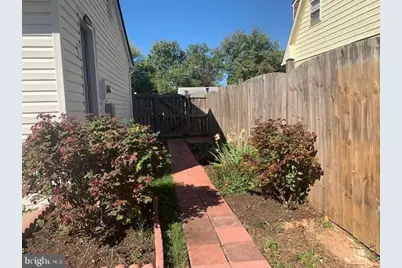 13317 Hillendale Drive, Woodbridge, VA 22193 - Photo 28