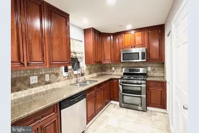 13317 Hillendale Drive, Woodbridge, VA 22193 - Photo 16
