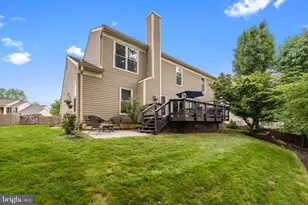 2791 Noble Fir Ct, Woodbridge, VA 22192 - Photo 2