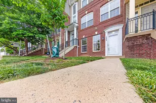 15825 John Diskin Cir, Woodbridge, VA 22191 - Photo 36