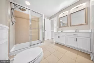 15825 John Diskin Cir, Woodbridge, VA 22191 - Photo 16