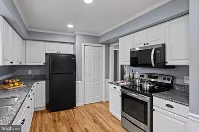 16048 Fairway Drive, Dumfries, VA 22025 - Photo 8