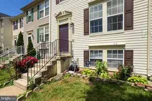 8602 Walcott Ct, Manassas, VA 20111 - Photo 4