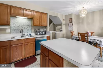 8602 Walcott Court, Manassas, VA 20111 - Photo 18
