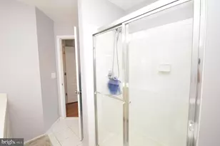 1571 Renate Dr, Woodbridge, VA 22192 - Photo 22