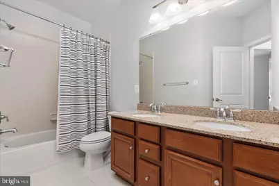 7438 Brunson Circle, Gainesville, VA 20155 - Photo 18