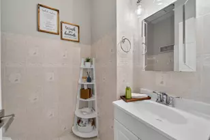 13250 Fallen Leaf Ct, Woodbridge, VA 22192 - Photo 16