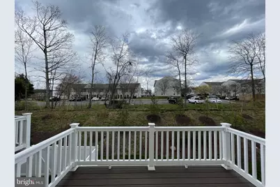 7821 Cove Point Drive, Manassas, VA 20109 - Photo 8