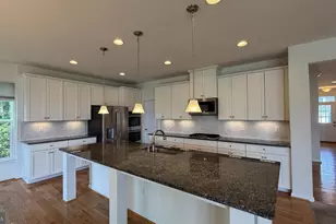 12421 Mays Quarter Rd, Woodbridge, VA 22192 - Photo 4