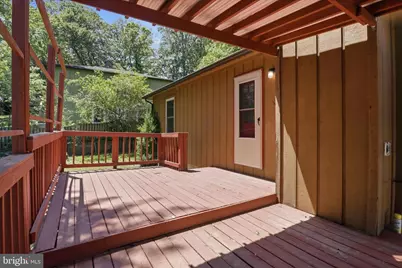 18507 Amidon Avenue, Triangle, VA 22172 - Photo 32