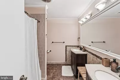 9900 Lake Occoquan Drive, Manassas, VA 20111 - Photo 32
