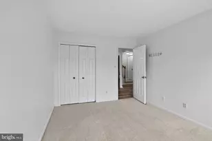 12578 Kempston Ln, Woodbridge, VA 22192 - Photo 16