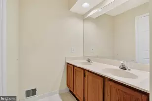 7932 Blue Gray Cir, Manassas, VA 20109 - Photo 18