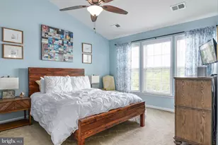 2372 Battery Hill Cir, Woodbridge, VA 22191 - Photo 18