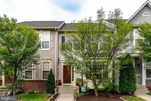 2372 Battery Hill Cir, Woodbridge, VA 22191 - Photo 1