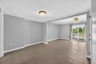 8636 Newton Pl, Manassas, VA 20111 - Photo 6
