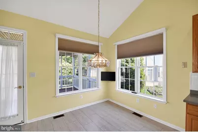 6901 Saddle Run Way, Gainesville, VA 20155 - Photo 26