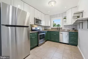 5626 Reardon Ln, Woodbridge, VA 22193 - Photo 22
