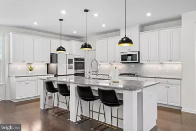 12428 Southington Drive, Woodbridge, VA 22192 - Photo 10