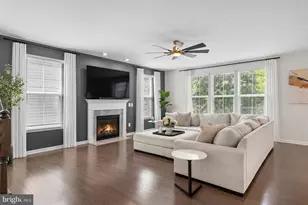 12428 Southington Dr, Woodbridge, VA 22192 - Photo 22