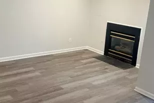 16174 Taconic Cir, Dumfries, VA 22025 - Photo 2