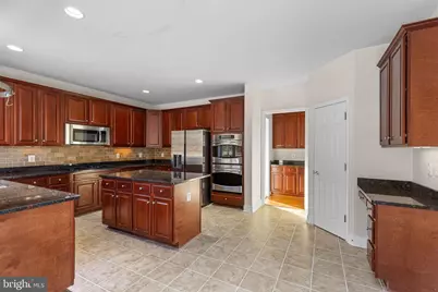 9120 Laurel Highlands Place, Manassas, VA 20112 - Photo 16