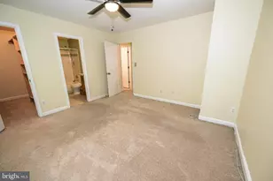 12863 Misty Ln, Woodbridge, VA 22192 - Photo 16