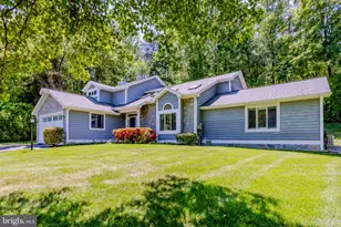 15410 Wicker Ct, Woodbridge, VA 22193 - Photo 2