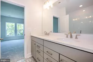 6902 Karter Robinson Dr, Haymarket, VA 20169 - Photo 18