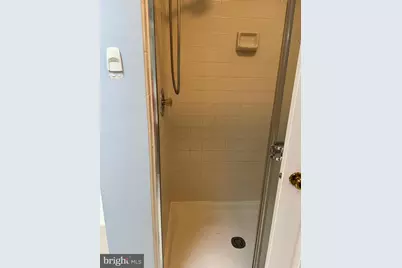 12859 Valleywood Drive, Woodbridge, VA 22192 - Photo 18