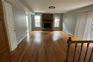 12859 Valleywood Dr, Woodbridge, VA 22192 - Photo 6