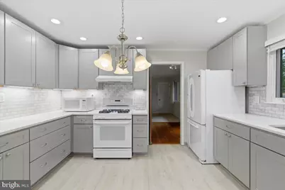 18309 Cabin Road, Triangle, VA 22172 - Photo 14