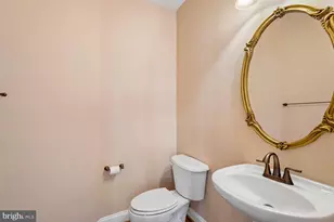 6898 Witton Cir, Gainesville, VA 20155 - Photo 28