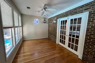 3203 Riverview Dr, Triangle, VA 22172 - Photo 10