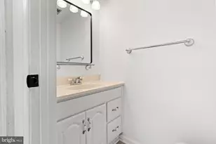 7559 Belle Grae Dr, Manassas, VA 20109 - Photo 6