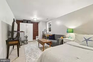 2069 Mayflower Dr, Woodbridge, VA 22192 - Photo 12