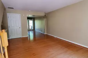 2036 Stargrass Ct, Woodbridge, VA 22192 - Photo 2