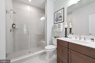 8761 Elsing Green Dr, Manassas, VA 20112 - Photo 22